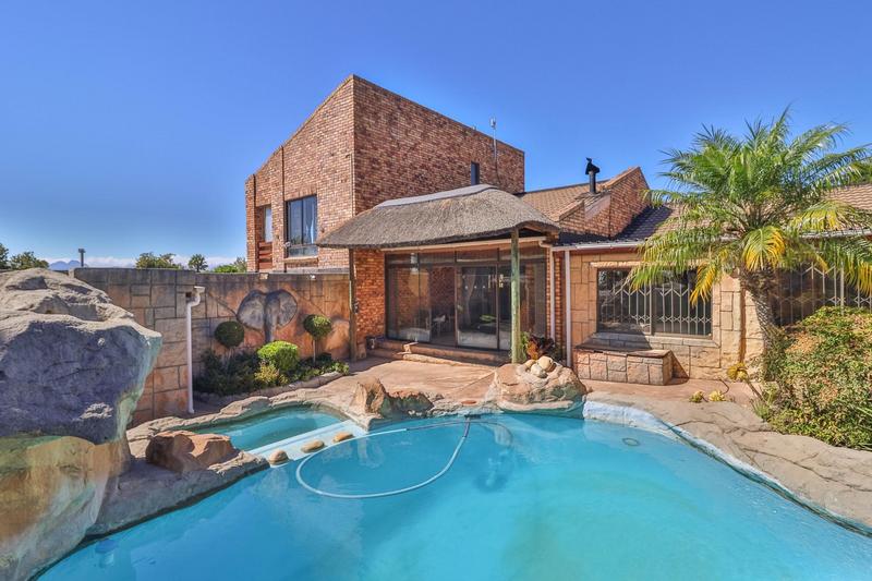 4 Bedroom Property for Sale in Aurora Western Cape